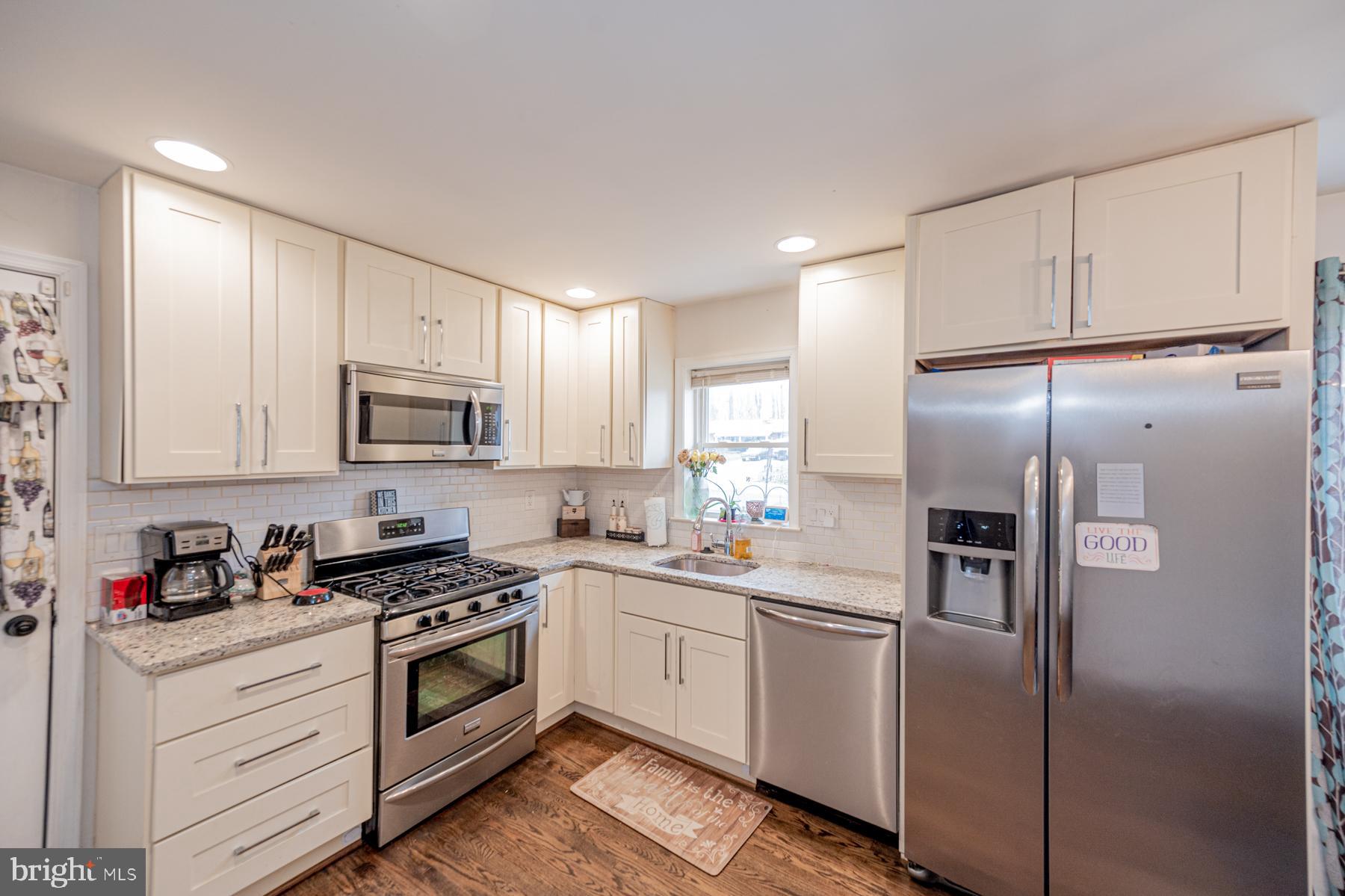 3 Cedarhill Road Randallstown, MD 21133 - Photo 7 of 37 Granite Countertops and SS Appliances