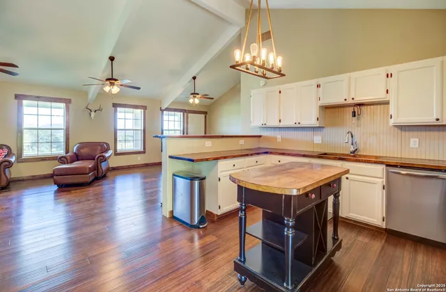 $2,850,000 | 456 Rain Road, Medina, TX 78055