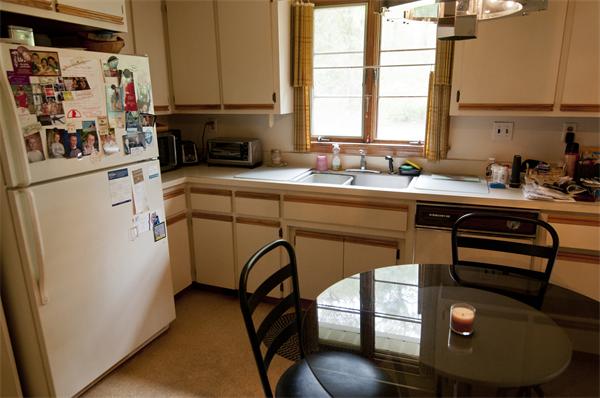 36 Helen Road Braintree, MA 02184 - Photo 6 of 18 Gallery Image 6