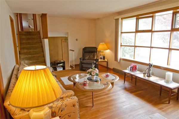 36 Helen Road Braintree, MA 02184 - Photo 8 of 18 Gallery Image 8