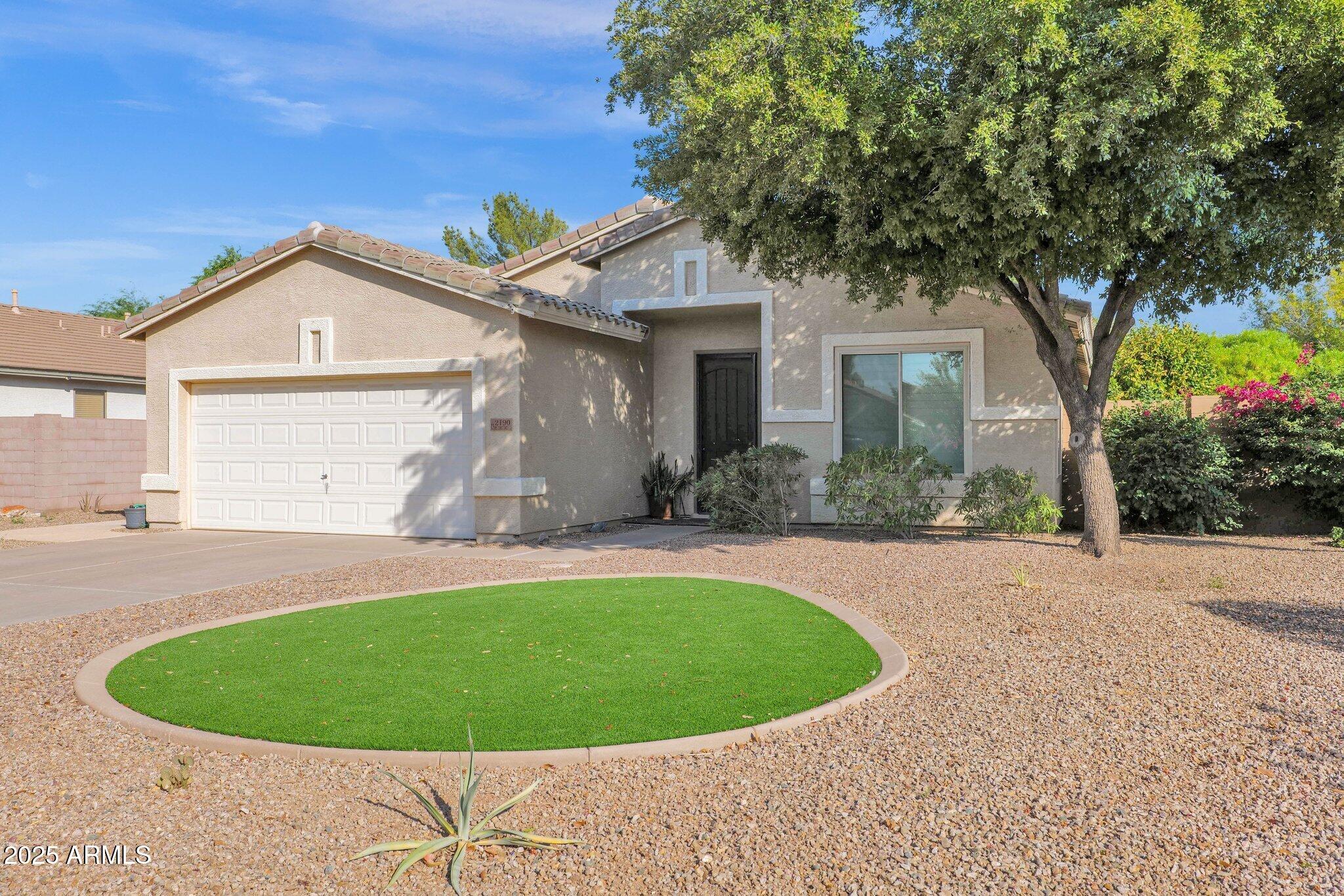 2190 East Augusta Avenue Chandler, AZ 85249 - Photo 3 of 35 a view of outdoor space yard and house