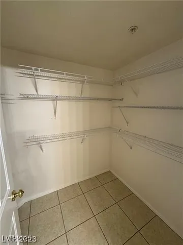 $1,400 | 7155 South Durango Drive, Unit 304, Las Vegas, NV 89113