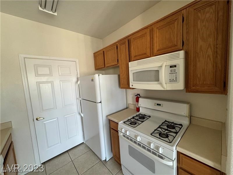 7155 South Durango Drive, Unit 304 Las Vegas, NV 89113 - Photo 7 of 16