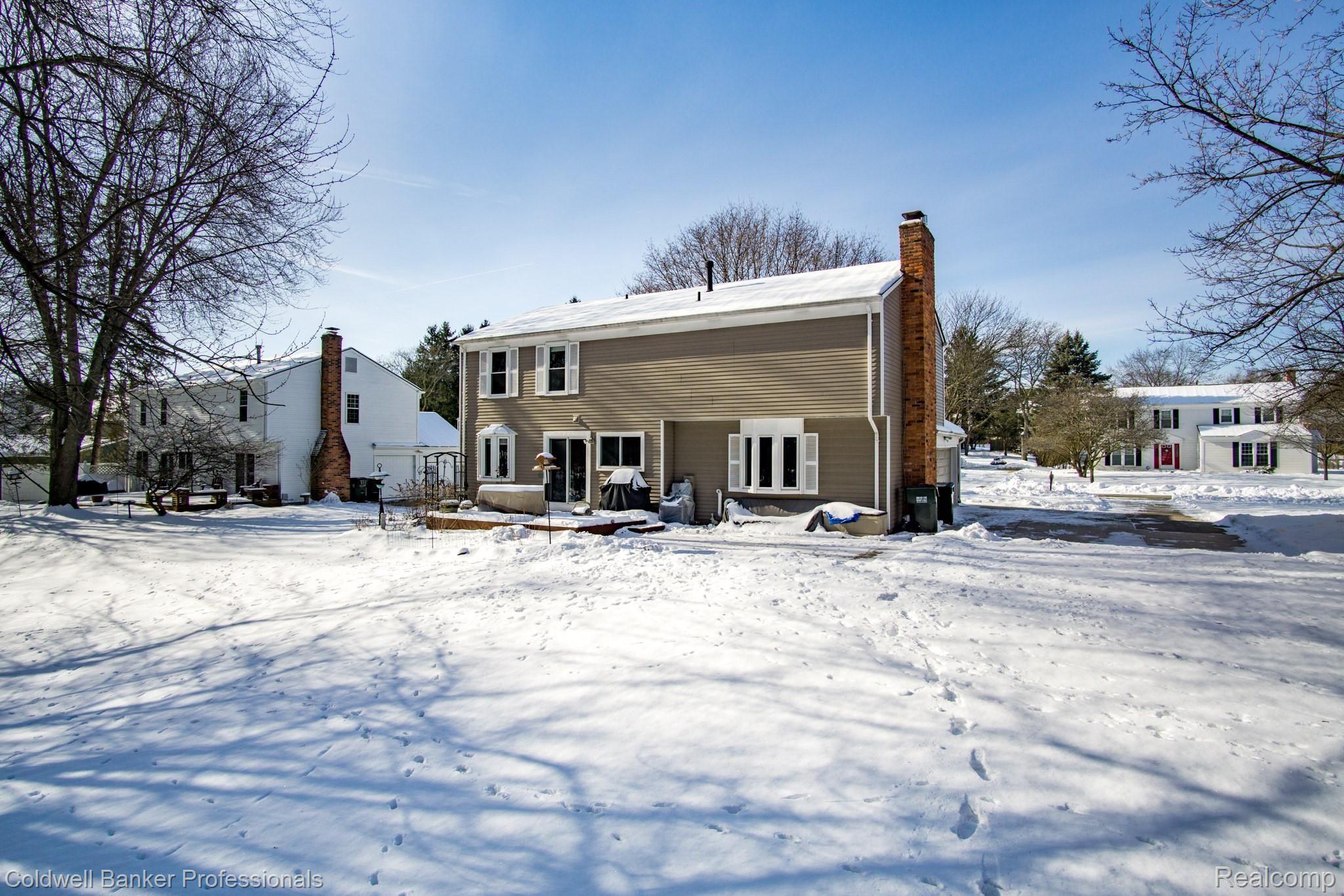 1362 West Fairview Lane Rochester, MI 48306 - Photo 33 of 35 1362-West-Fairview-37.JPG