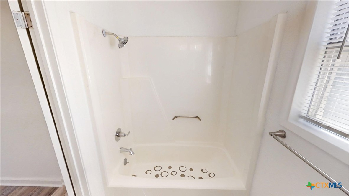 4118 Ermine Trail Temple, TX 76504 - Photo 17 of 31 a bathroom with a shower