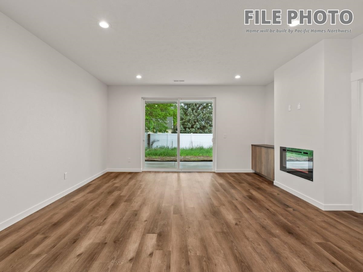 2107 North Sipple Road Spokane Valley, WA 99212 - Photo 4 of 21