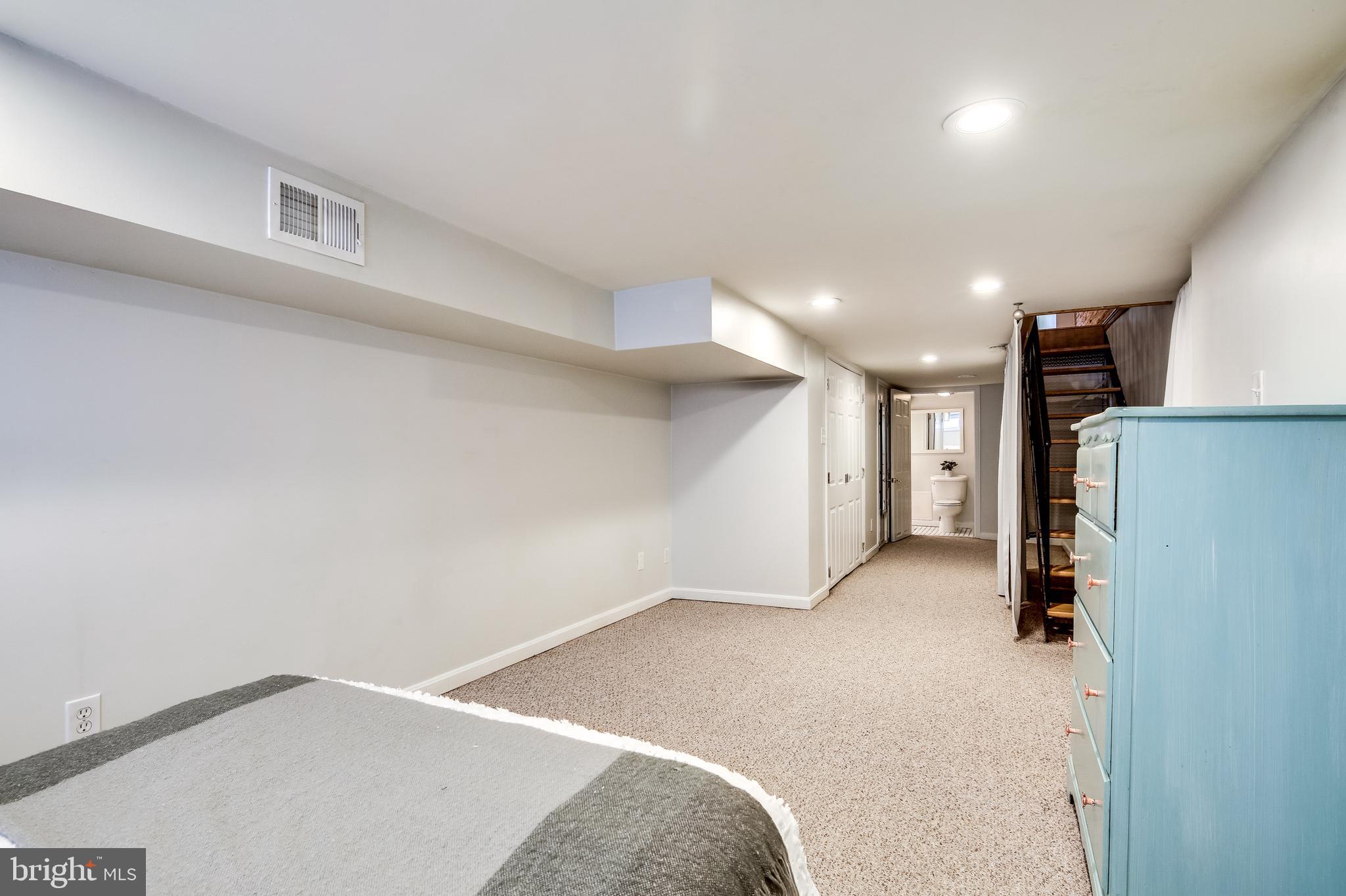 728 South Curley Street Baltimore, MD 21224 - Photo 21 of 29 3rd Bedroom