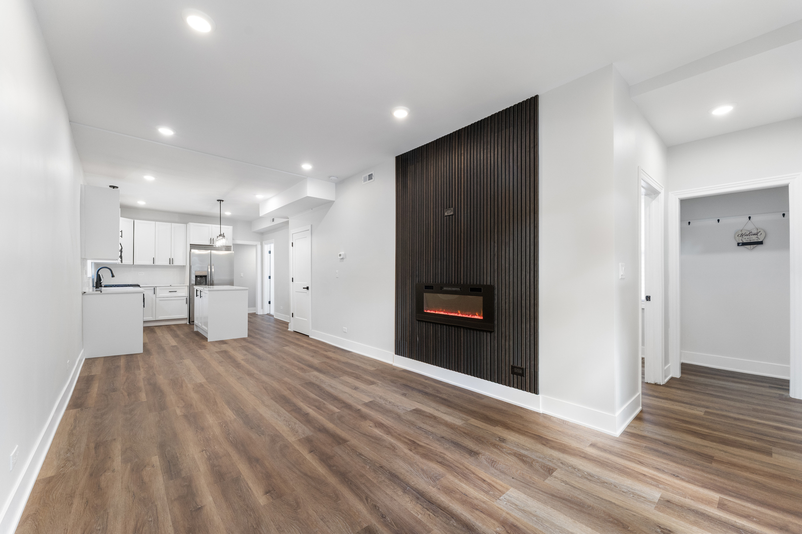 4740 South Ada Street Chicago, IL 60609 - Photo 3 of 39 Gallery Image 3