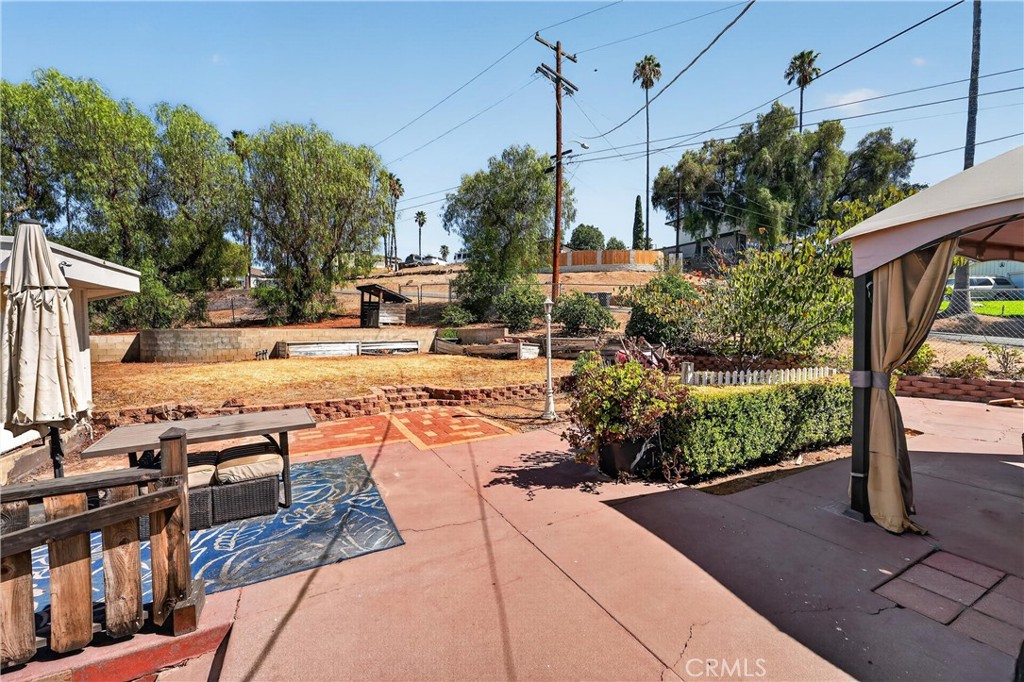 7307 Lenox Avenue Riverside, CA 92504 - Photo 34 of 56 Backyard Patio