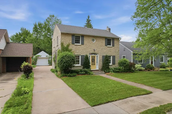 $344,900 | 1108 Lindbergh Avenue, Stevens Point, WI 54481