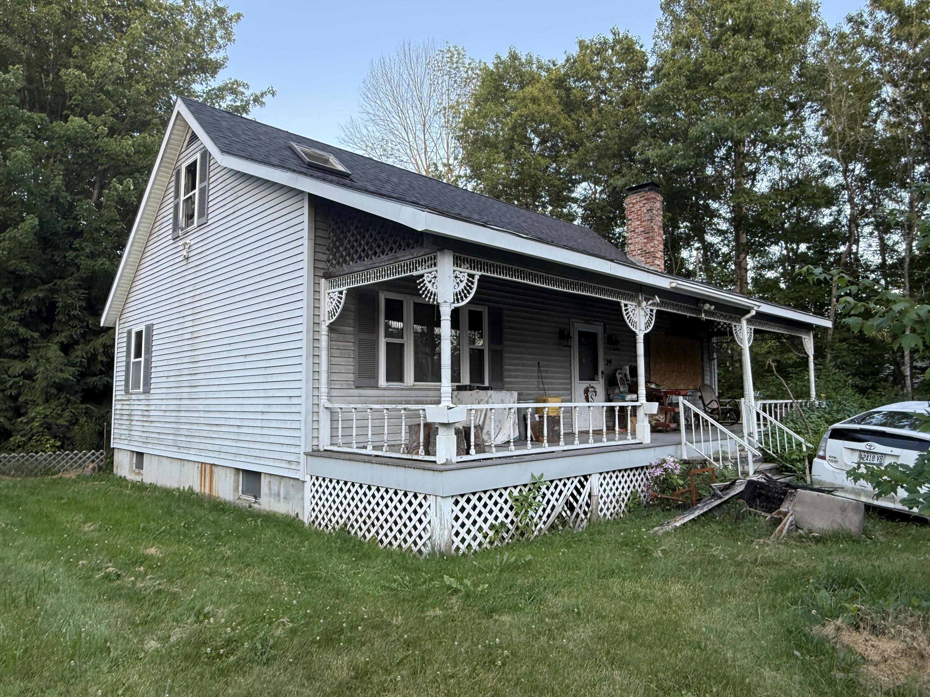 29 Washington Street Waterville, ME 04901 - Photo 3 of 15 29 Washington
