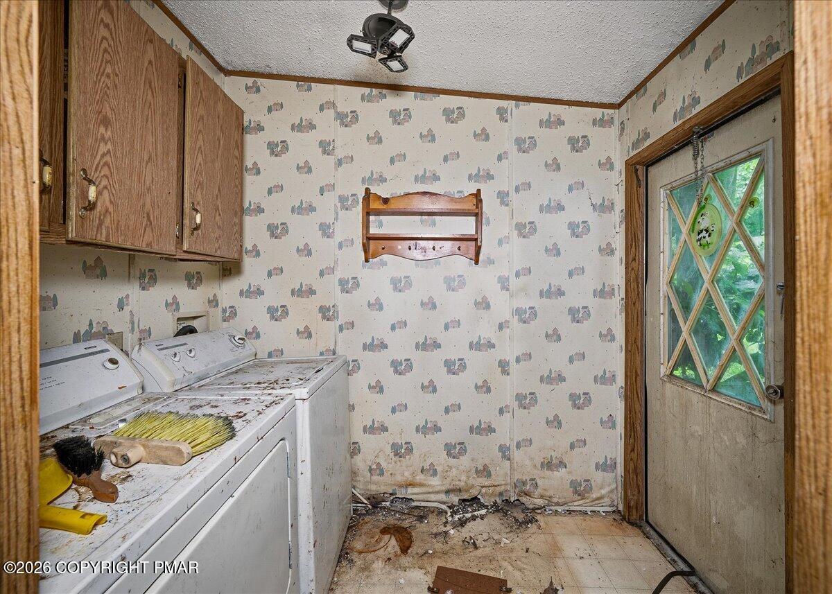 148 Walnut Street Kunkletown, PA 18058 - Photo 13 of 23 14-HomeView_Media-148_Walnut_St
