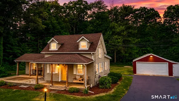 $279,900 | 395 Highland Street, Manchester, CT 06040