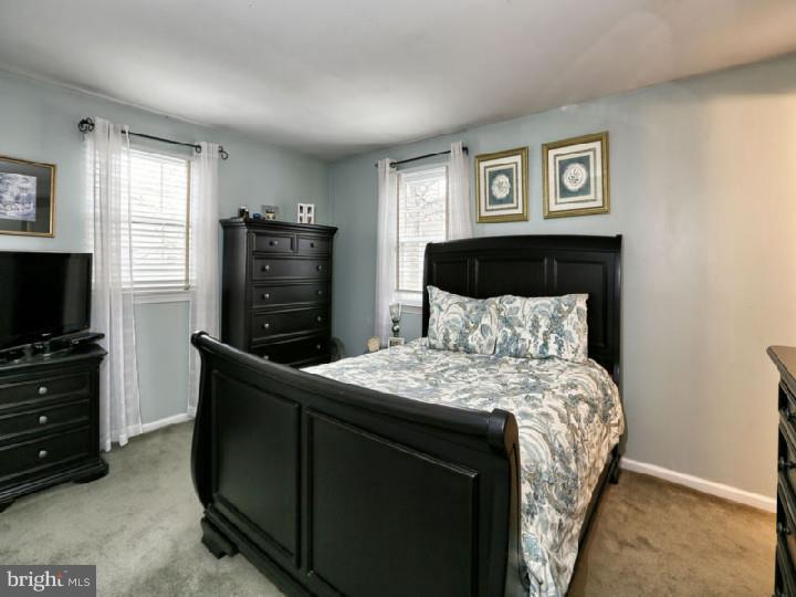 114 Greenbriar Road Delran, NJ 08075 - Photo 15 of 25 Gallery Image 15