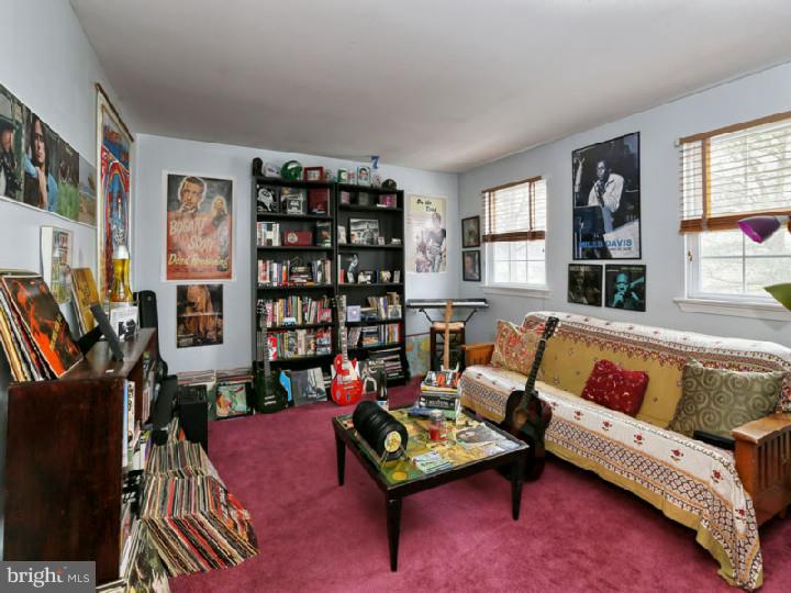 114 Greenbriar Road Delran, NJ 08075 - Photo 20 of 25 Gallery Image 20