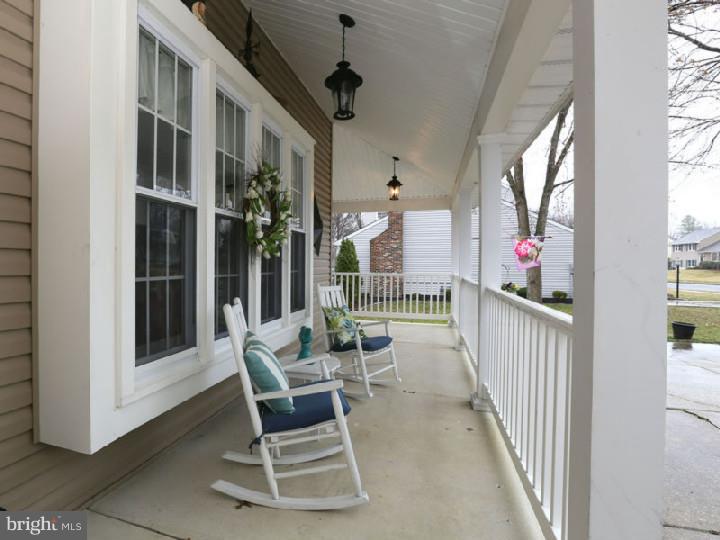 114 Greenbriar Road Delran, NJ 08075 - Photo 3 of 25 Gallery Image 3