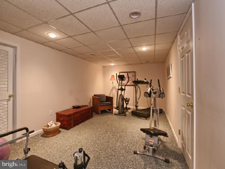 114 Greenbriar Road Delran, NJ 08075 - Photo 21 of 25 Gallery Image 21