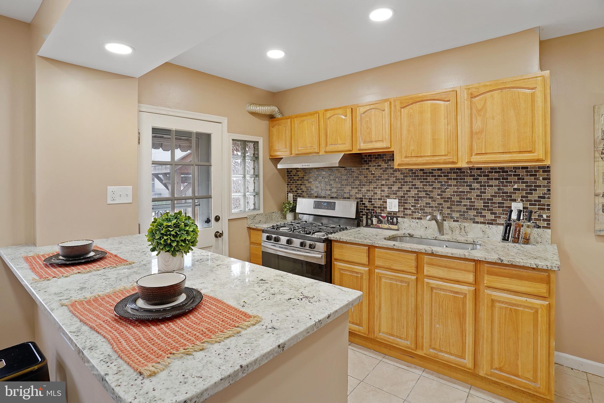 401 Torner Road Baltimore, MD 21221 - Photo 1 of 24
