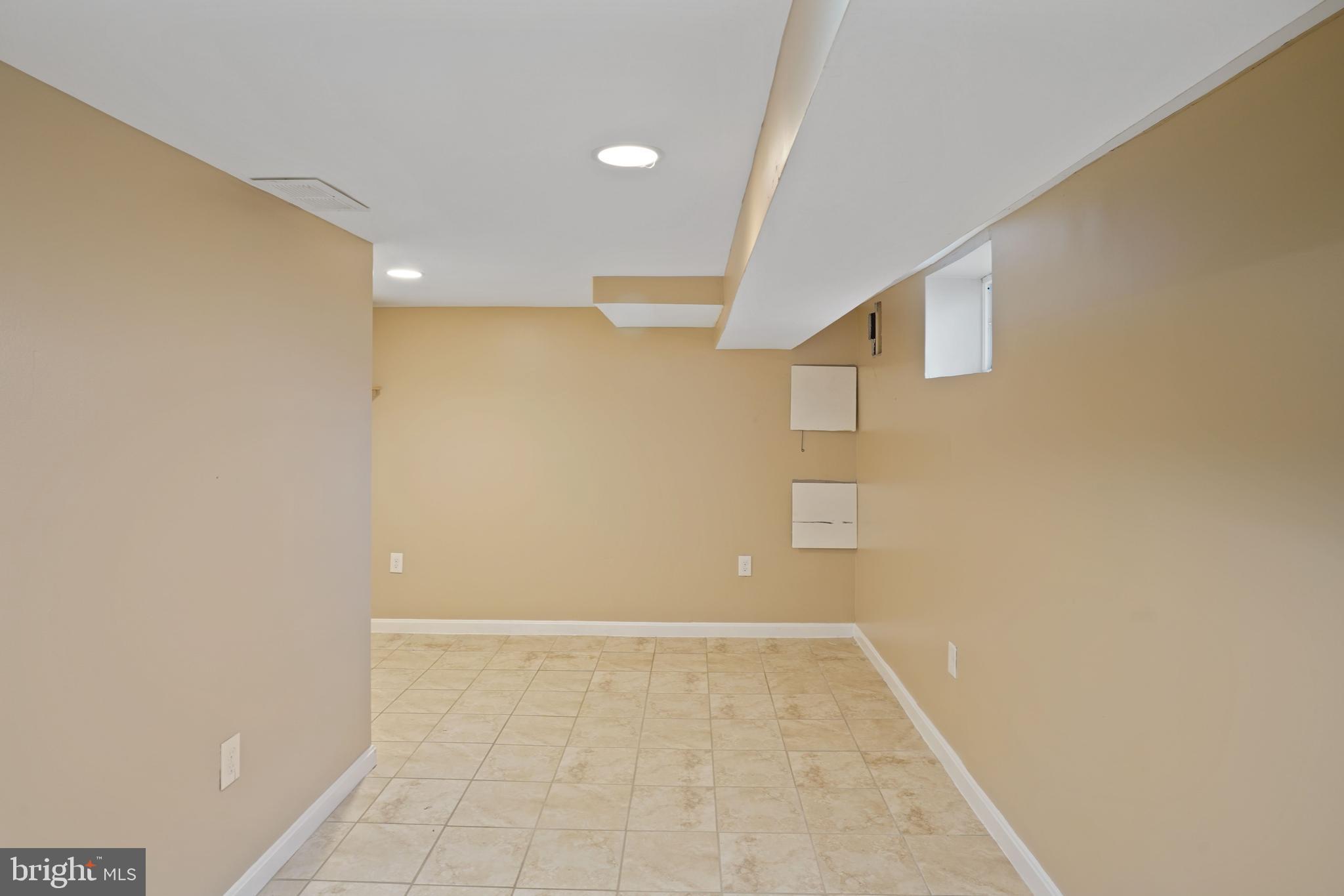 401 Torner Road Baltimore, MD 21221 - Photo 20 of 24