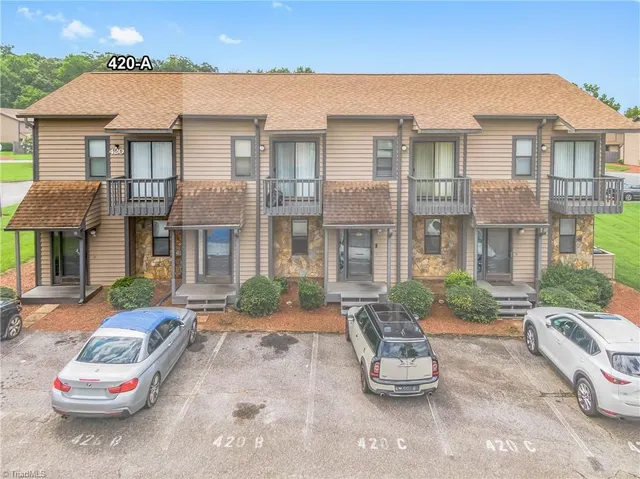 $1,270,000 | 420 Vista Circle, Winston-Salem, NC 27106