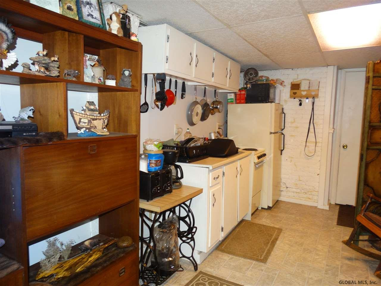 718 East Street Rensselaer, NY 12144 - Photo 5 of 7 Photo 5