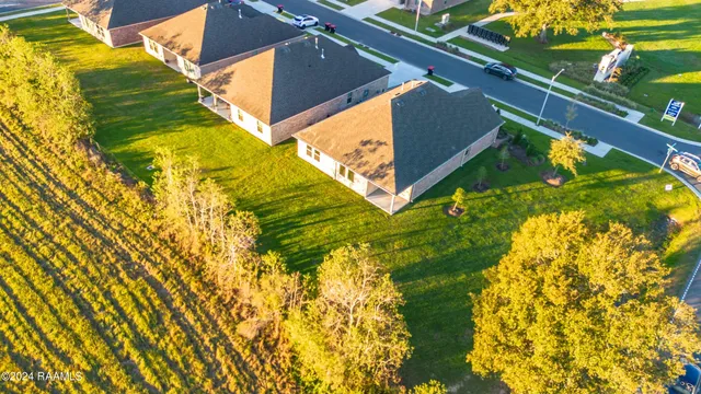 $1,950 | 101 Acadian Lk Drive, Duson, LA 70529