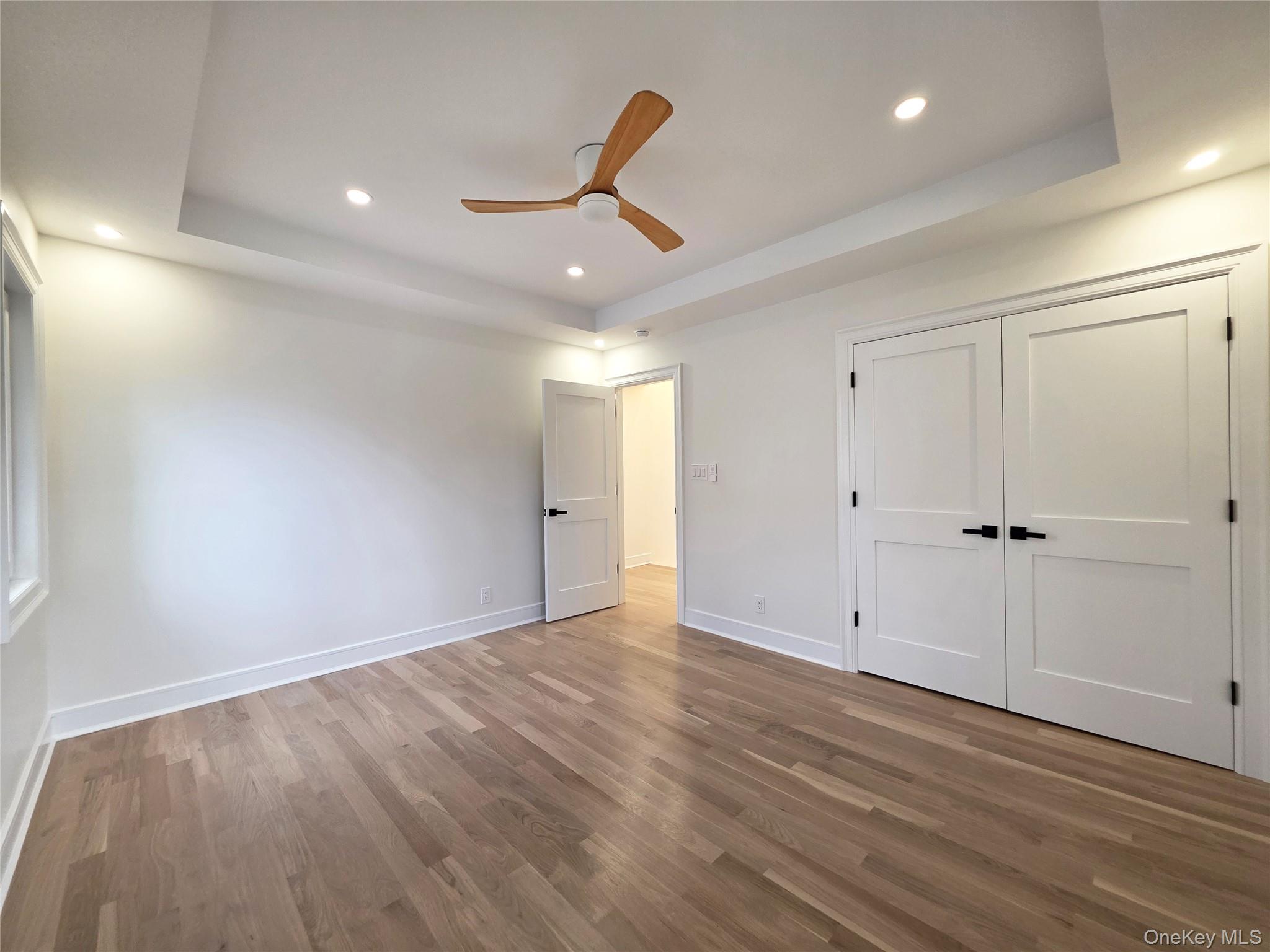 208 Wetherill Road Garden City, NY 11530 - Photo 16 of 34