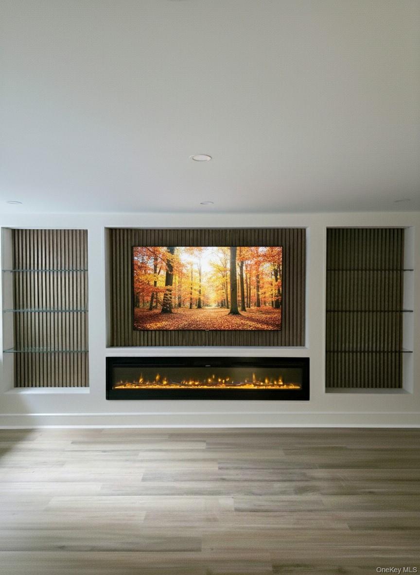 208 Wetherill Road Garden City, NY 11530 - Photo 20 of 34