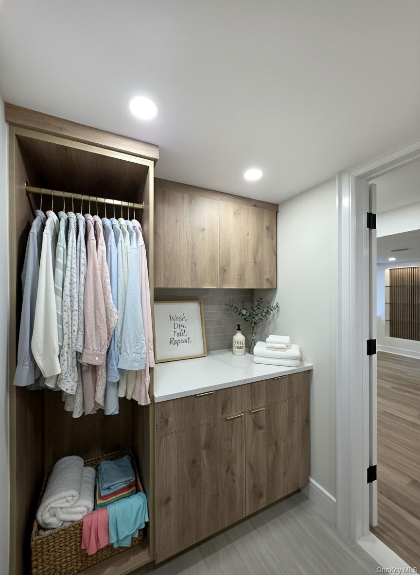 208 Wetherill Road Garden City, NY 11530 - Photo 27 of 34