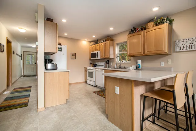 $450,000 | 11241 Somers Lane, Honor, MI 49640