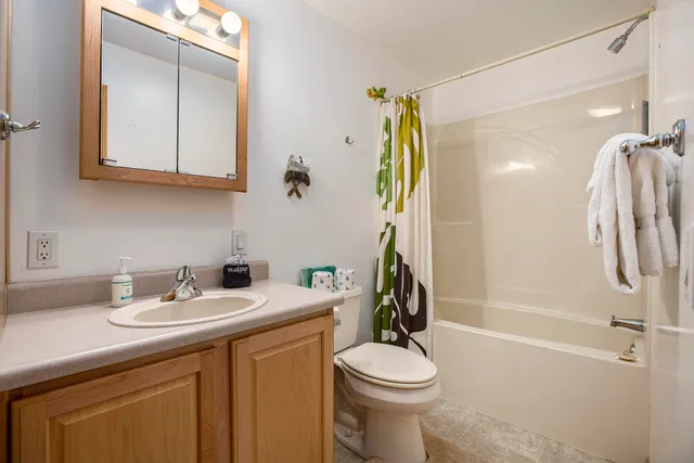 $450,000 | 11241 Somers Lane, Honor, MI 49640