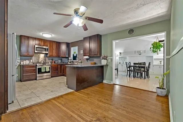 $260,000 | 7321 Sloan Avenue, Kansas City, KS 66109