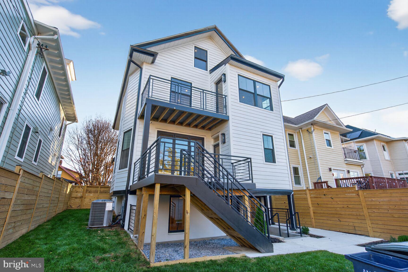 1209 Decatur Street Northwest Washington, DC 20011 - Photo 4 of 54