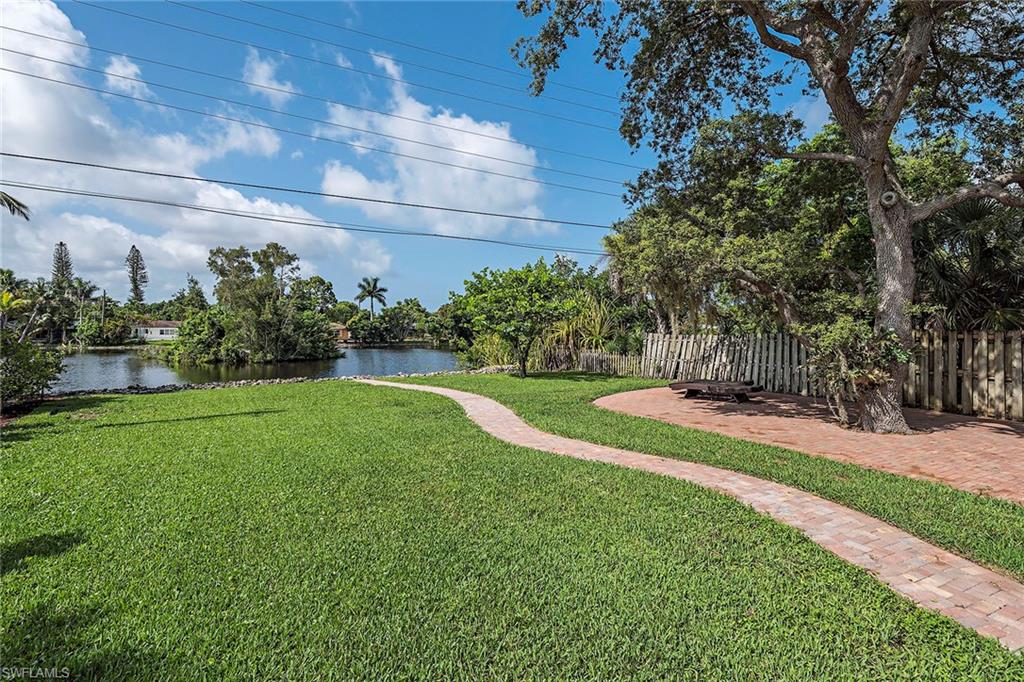 1354 Rordon Avenue Naples, FL 34103 - Photo 11 of 12 Gallery Image 11