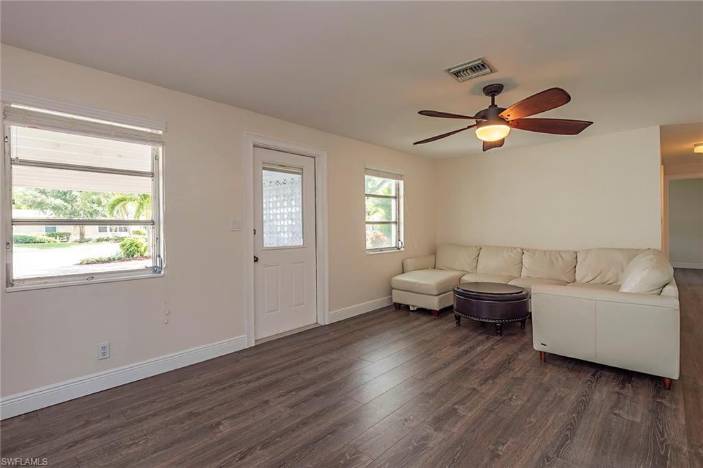 1354 Rordon Avenue Naples, FL 34103 - Photo 4 of 12 Gallery Image 4