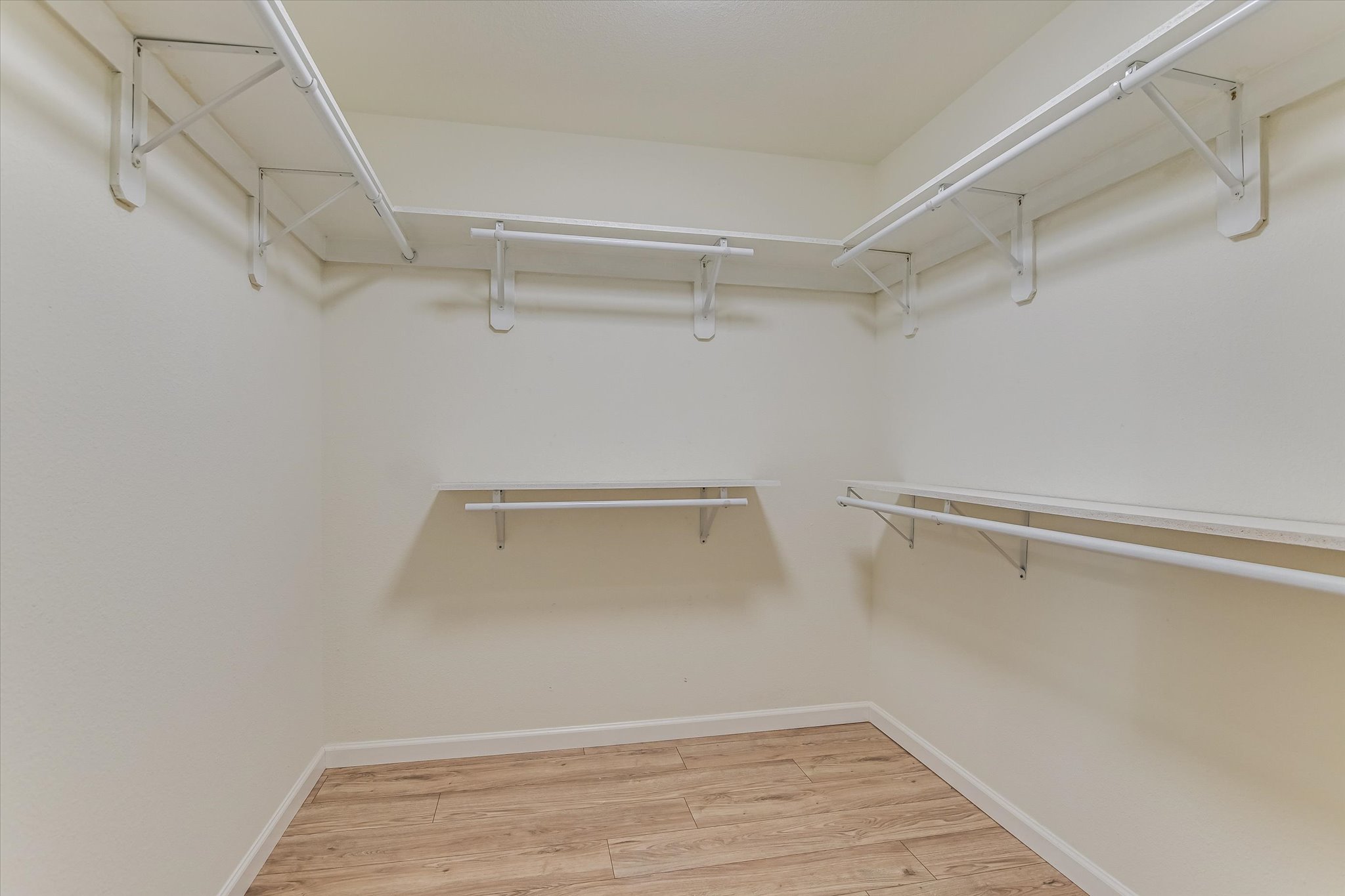 1520 Miss Allison's Way Pflugerville, TX 78660 - Photo 13 of 20 a view of an empty walk in closet