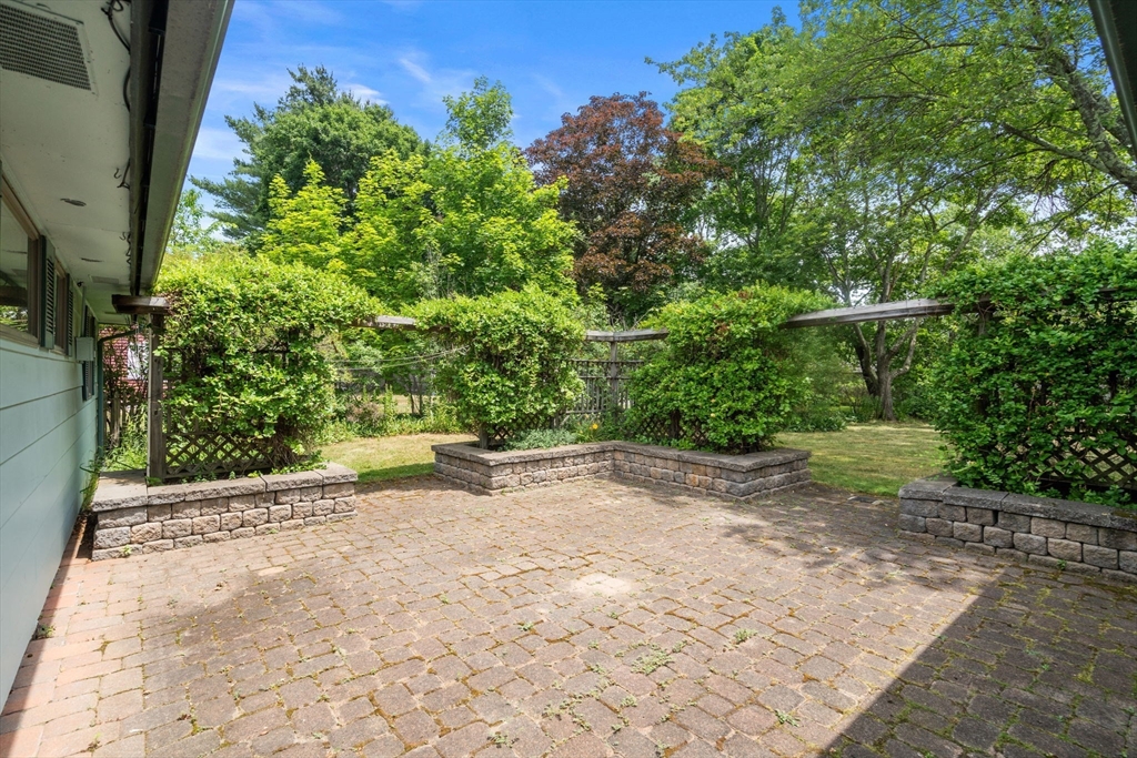 5 Sunset Road Maynard, MA 01754 - Photo 34 of 42