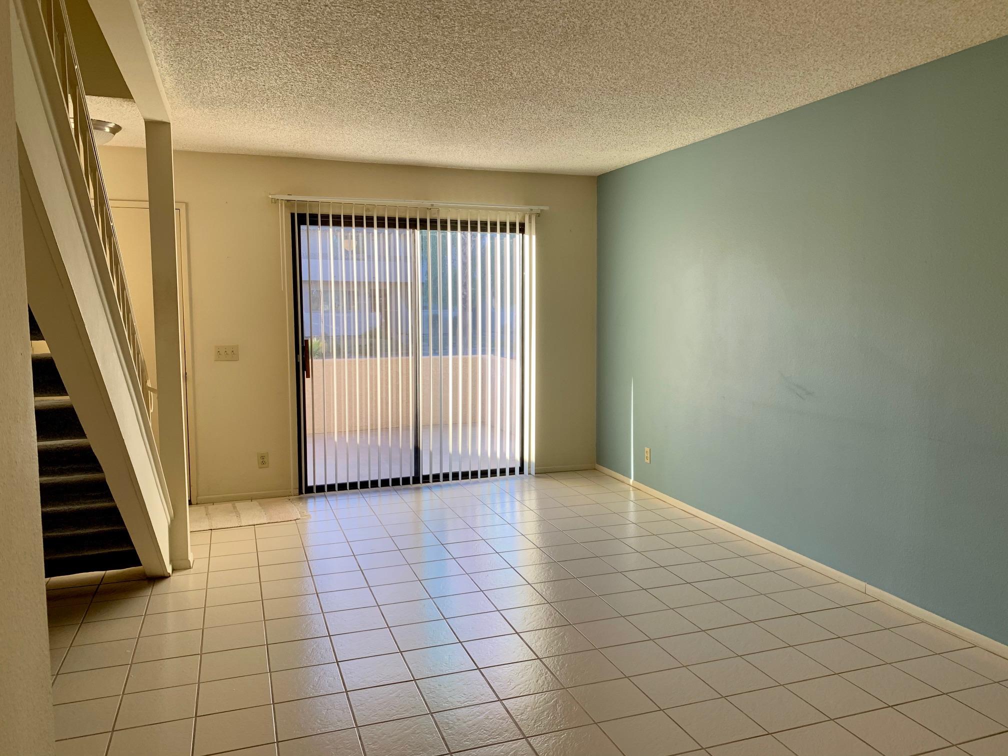 34097 Emily Way Rancho Mirage, CA 92270 - Photo 3 of 13 IMG_2382