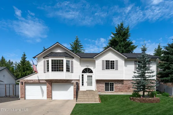 $649,750 | 8585 North Audubon Drive, Hayden, ID 83835