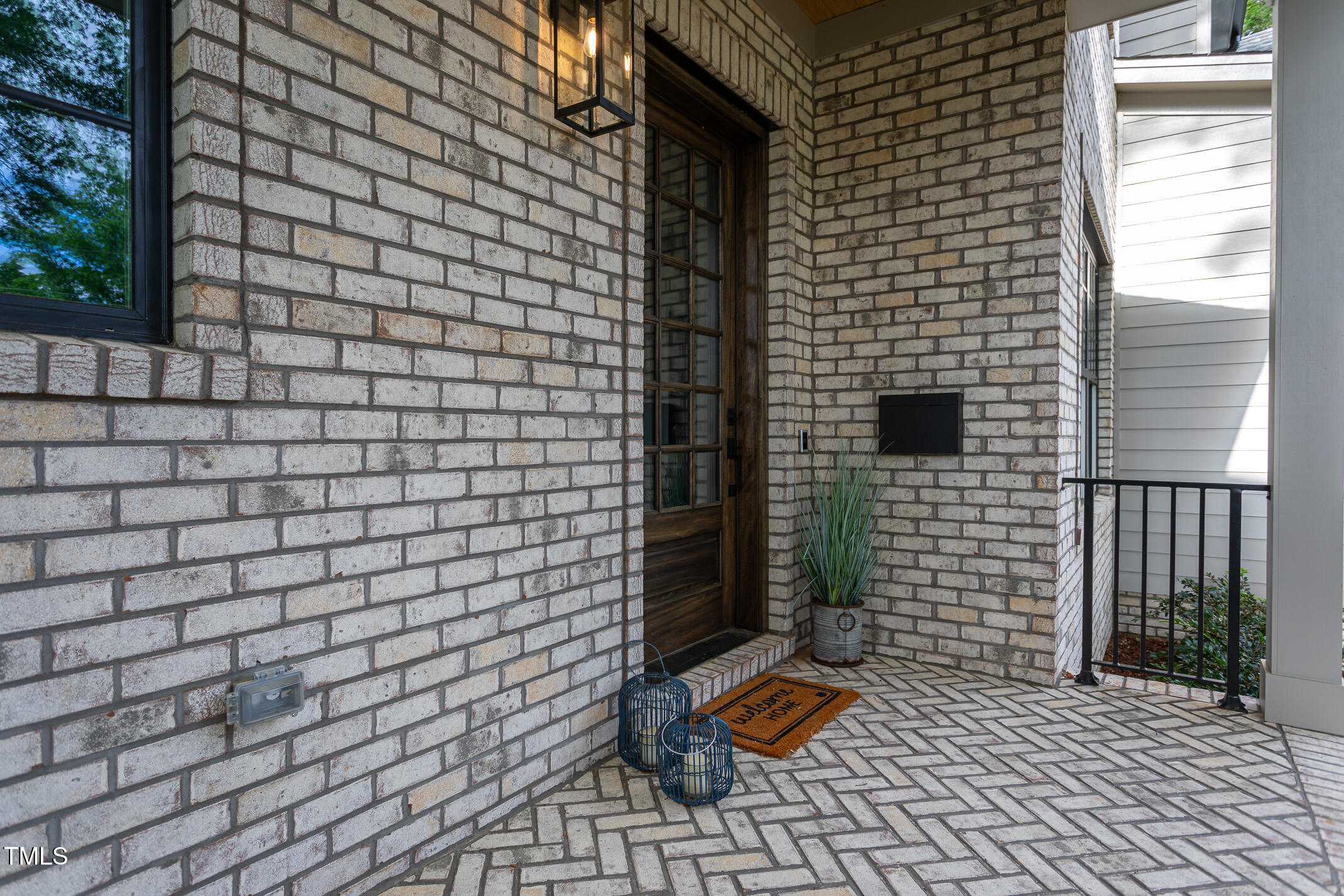 510 Peebles Street Raleigh, NC 27608 - Photo 4 of 16 revolution-510-peebles-exterior-22