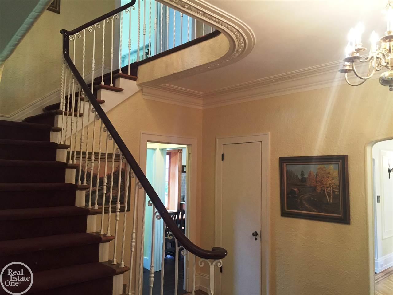 839 Bedford Road Grosse Pointe Park, MI 48230 - Photo 10 of 16