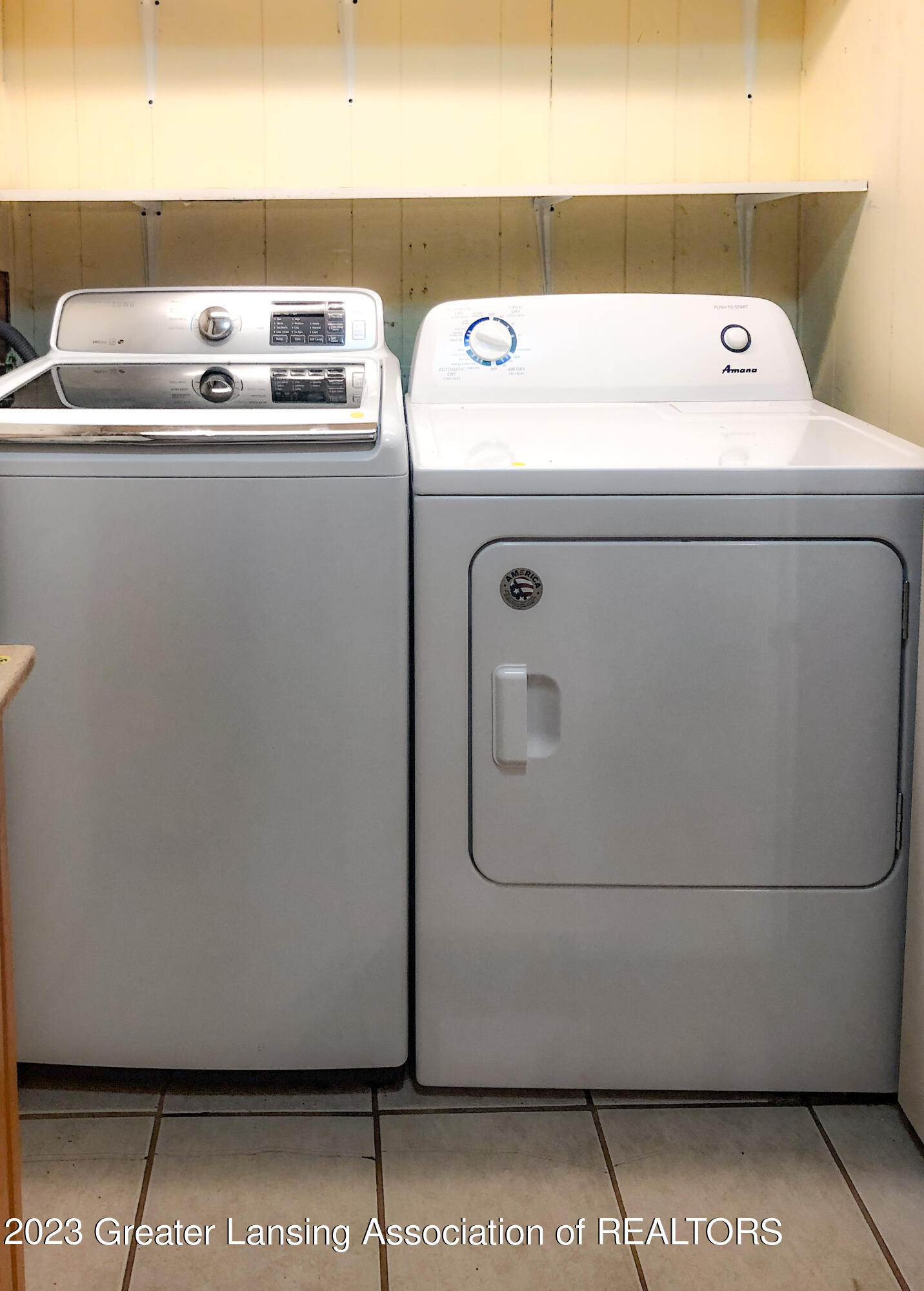 6331 North Seymour Road Owosso, MI 48867 - Photo 21 of 27 Laundry