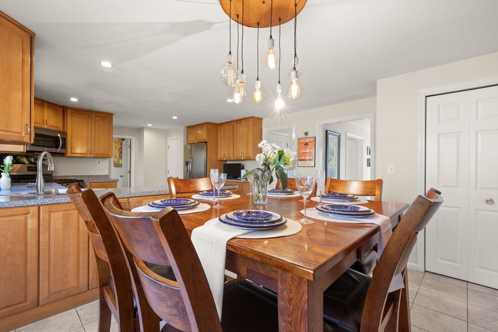 41 Azalea Road Sharon, MA 02067 - Photo 15 of 37