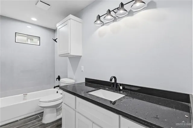 $235,000 | 1214 1/2 East Sanchez Street, Pharr, TX 78577