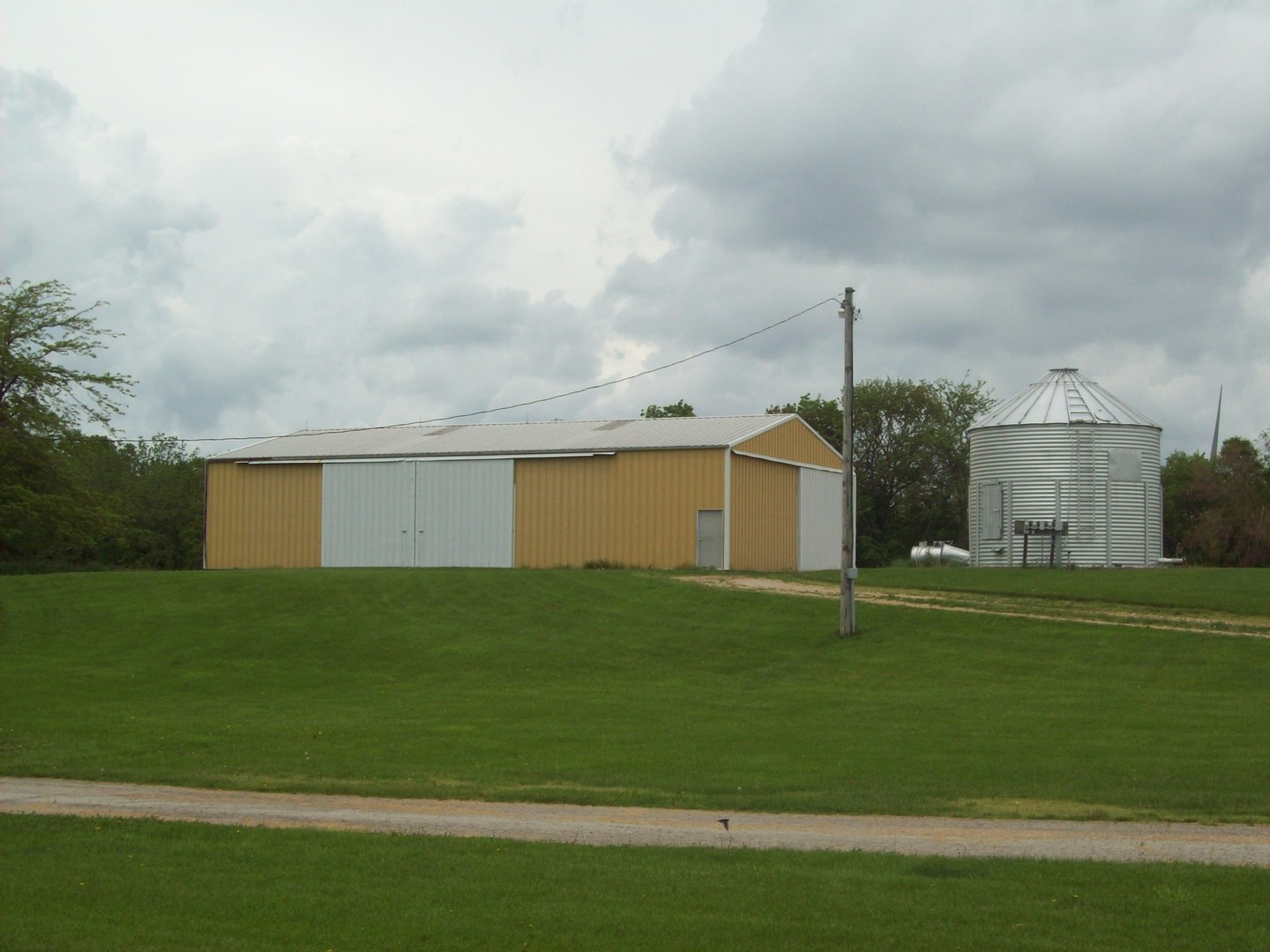 15 Sheehan Road Ohio, IL 61349 - Photo 3 of 16 Gallery Image 3