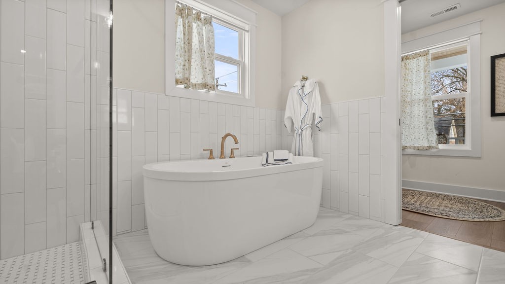 819 North Maple Street Murfreesboro, TN 37130 - Photo 56 of 64 a bathroom with sink and mirror