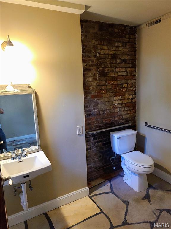 1410 South 18th Street St. Louis, MO 63104 - Photo 15 of 38