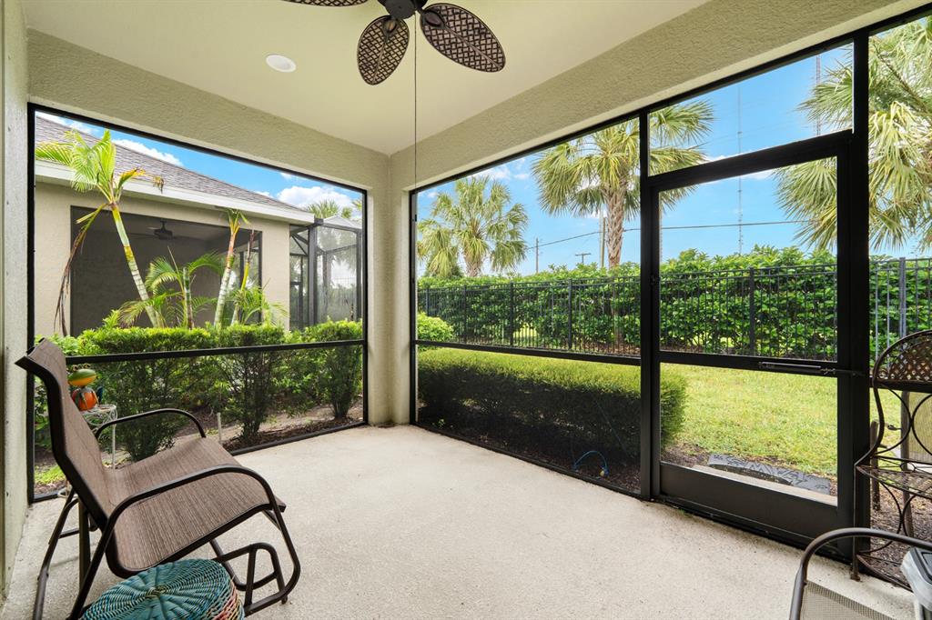 13542 Circa Crossing Drive Lithia, FL 33547 - Photo 19 of 25 Gallery Image 19