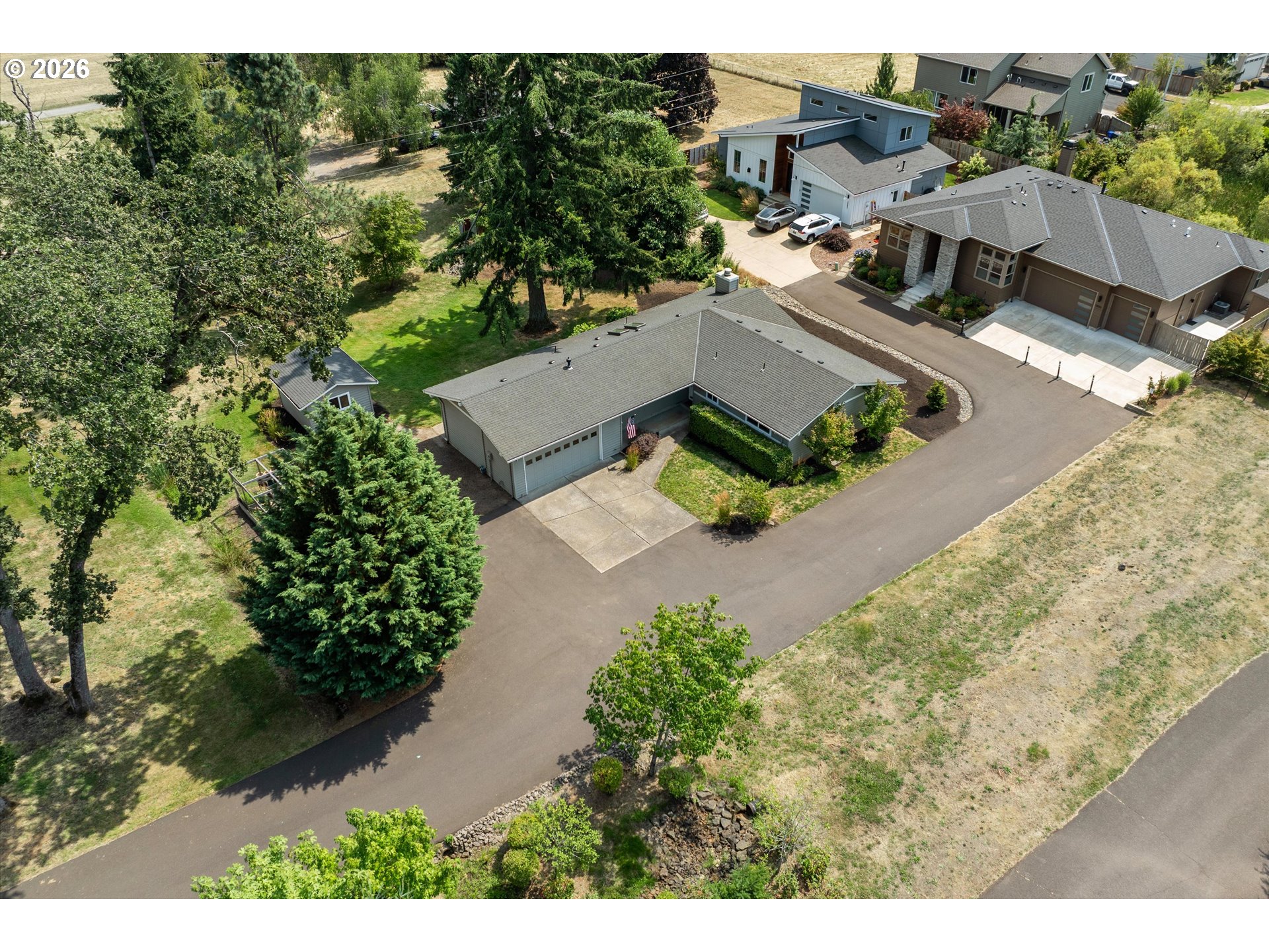19851 Leland Road Oregon City, OR 97045 - Photo 4 of 46 Gallery Image 4