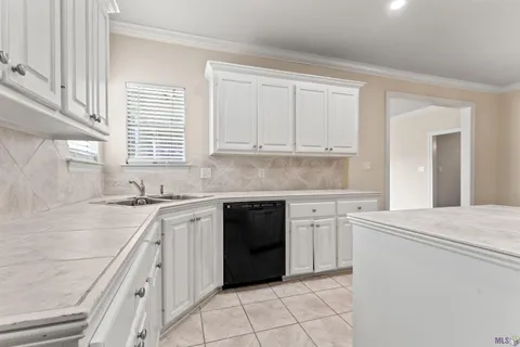 $260,000 | 3926 Northshore Avenue, Baton Rouge, LA 70820